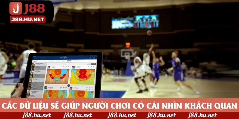 Các dữ liệu sẽ giúp người chơi có cái nhìn khách quan